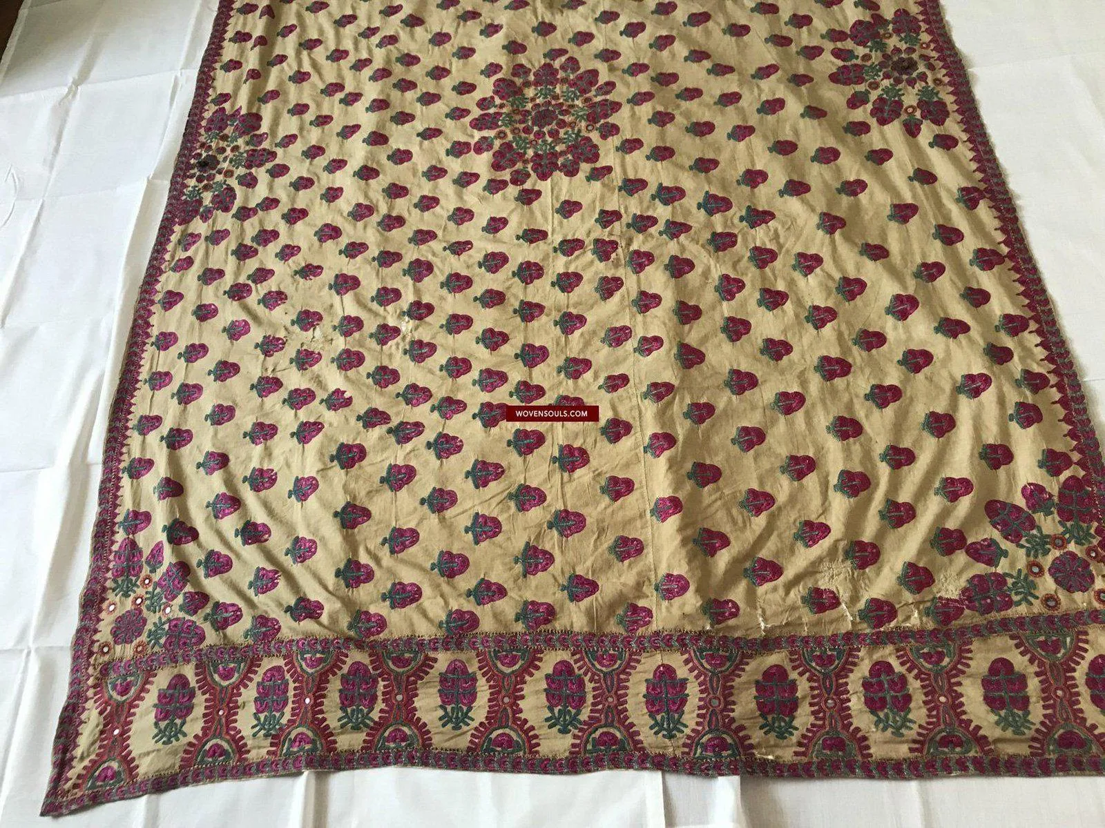 1366 SOLD Superb Old Sindh Odhana Abochani Wedding Shawl