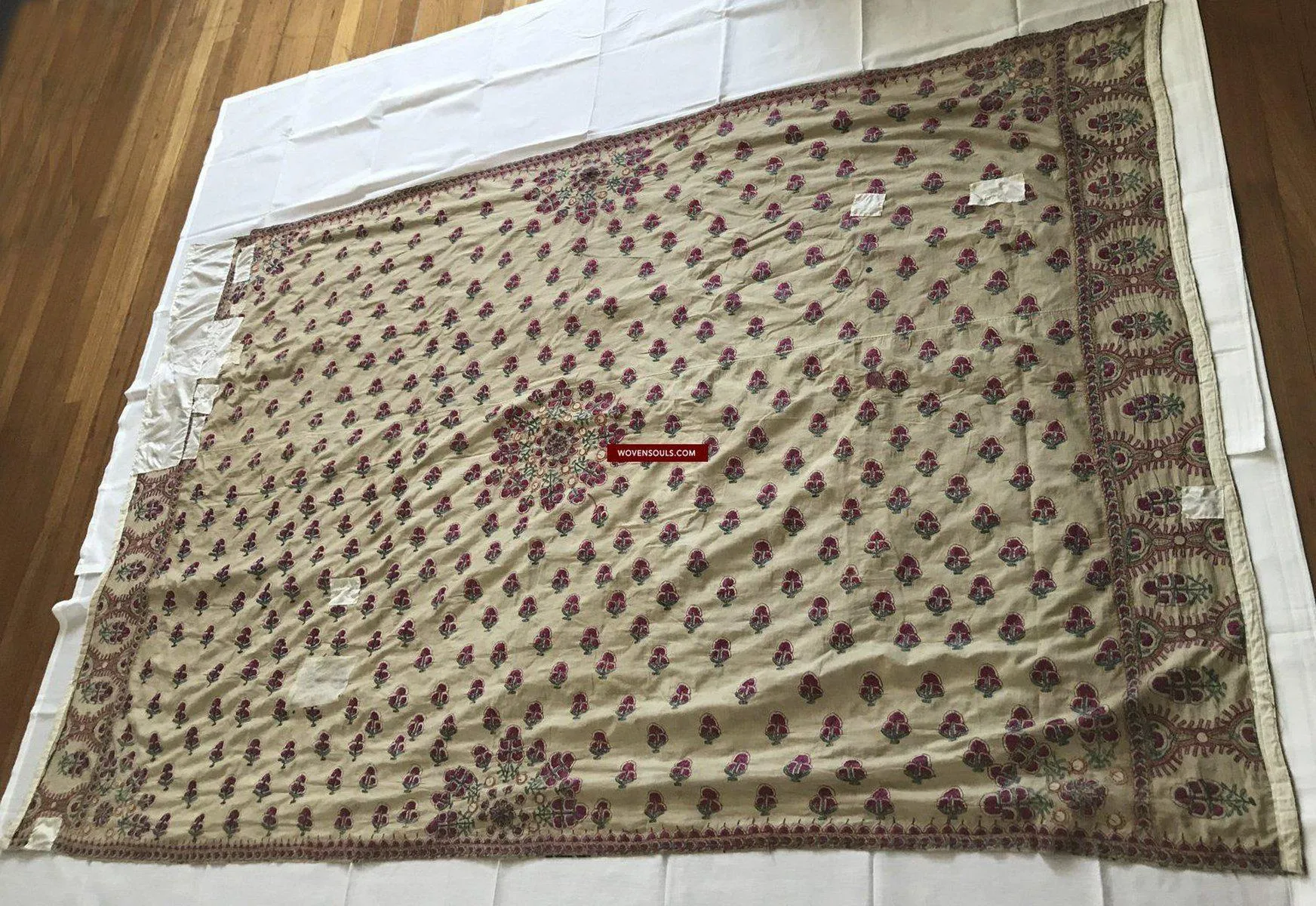 1366 SOLD Superb Old Sindh Odhana Abochani Wedding Shawl