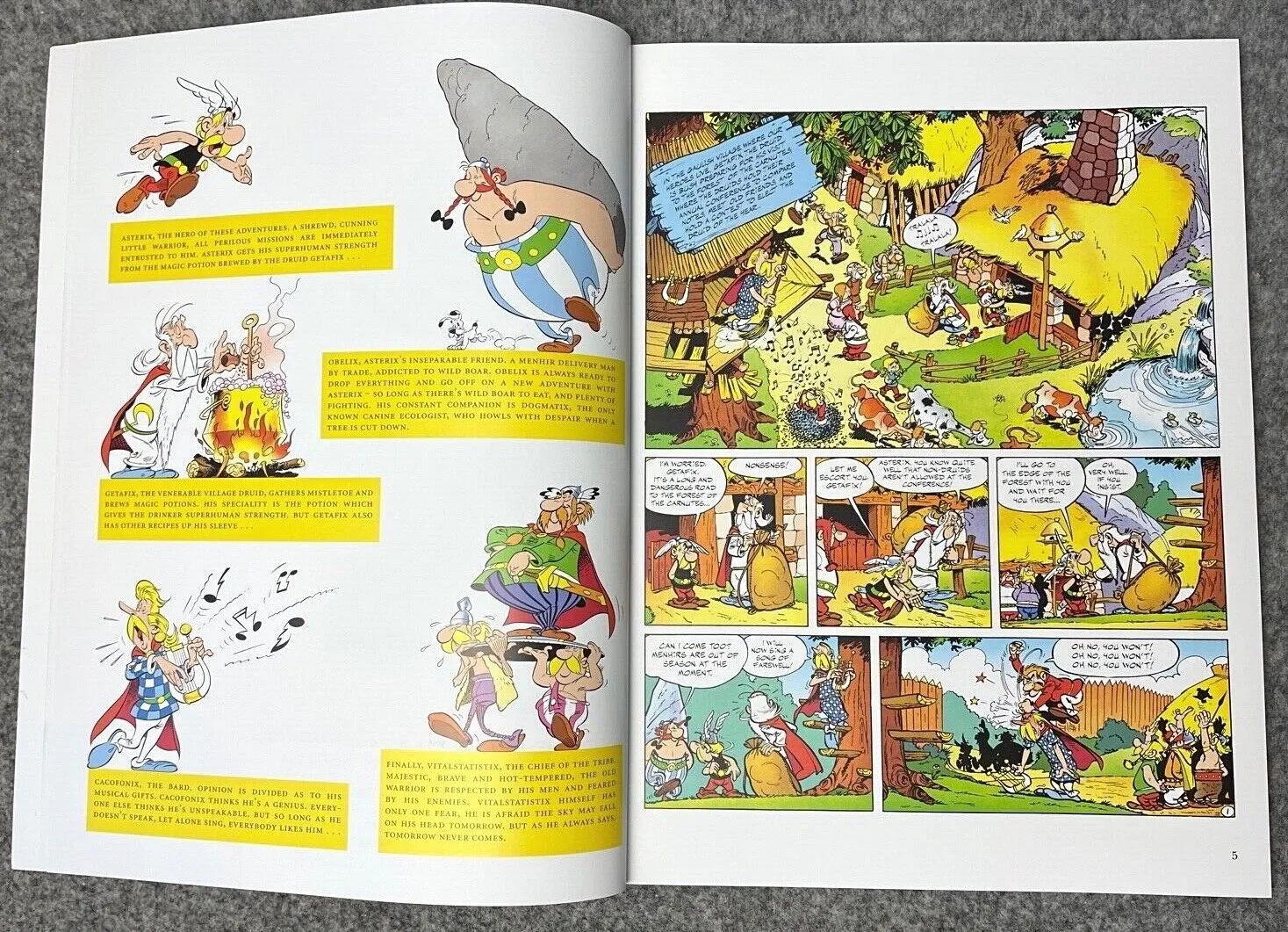 Asterix & The Goths - 2000s Orion/Sphere UK Edition Paperback Book EO Uderzo