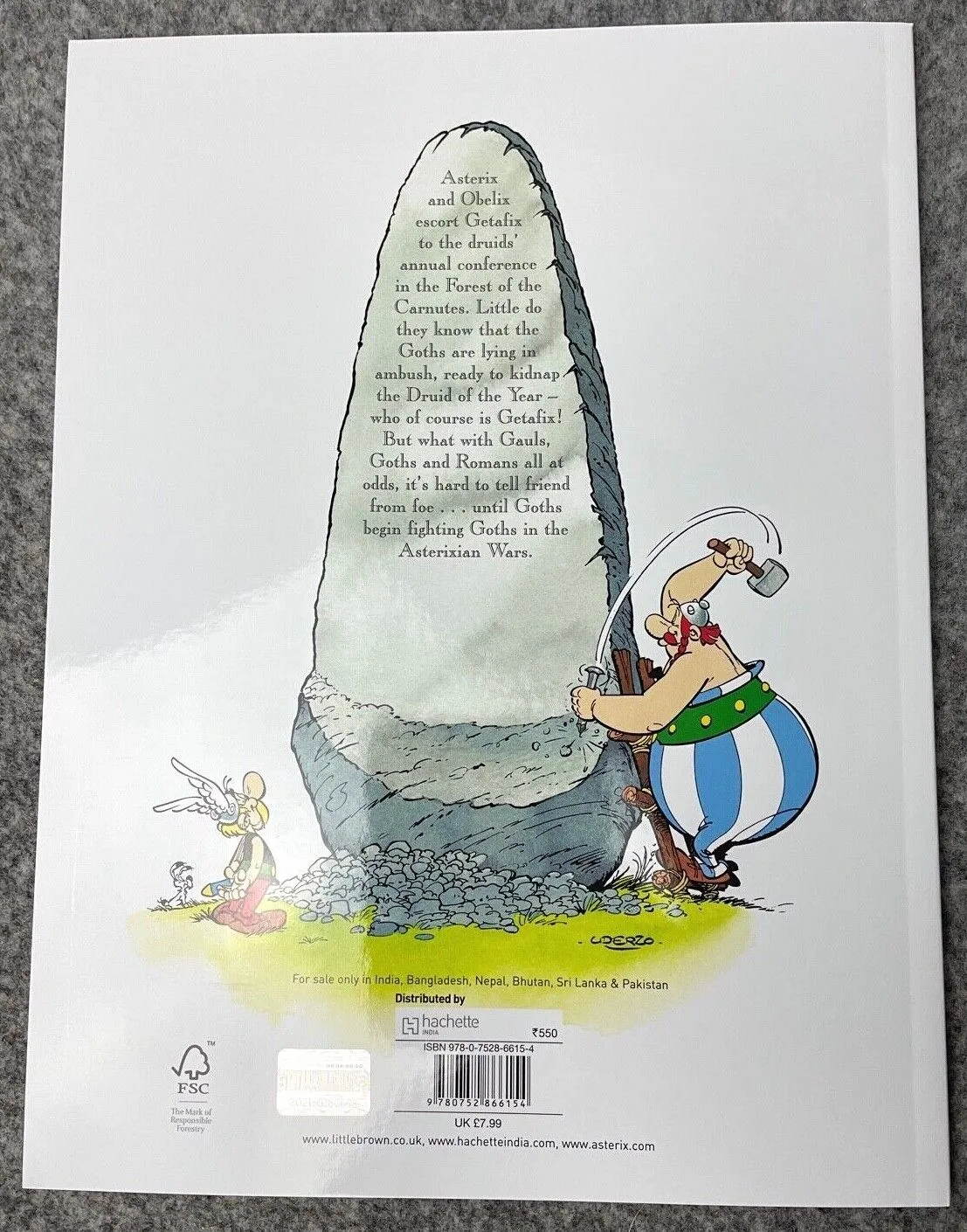 Asterix & The Goths - 2000s Orion/Sphere UK Edition Paperback Book EO Uderzo