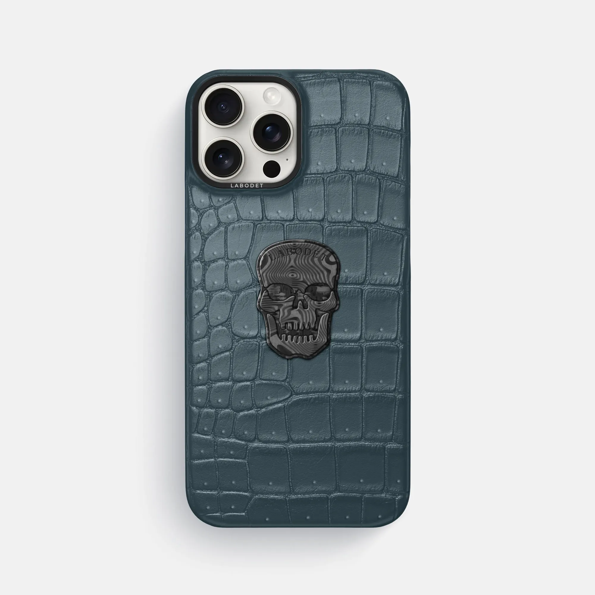 Classic Case With Carbon Skull For iPhone 16 Pro Max In Porosus Crocodile