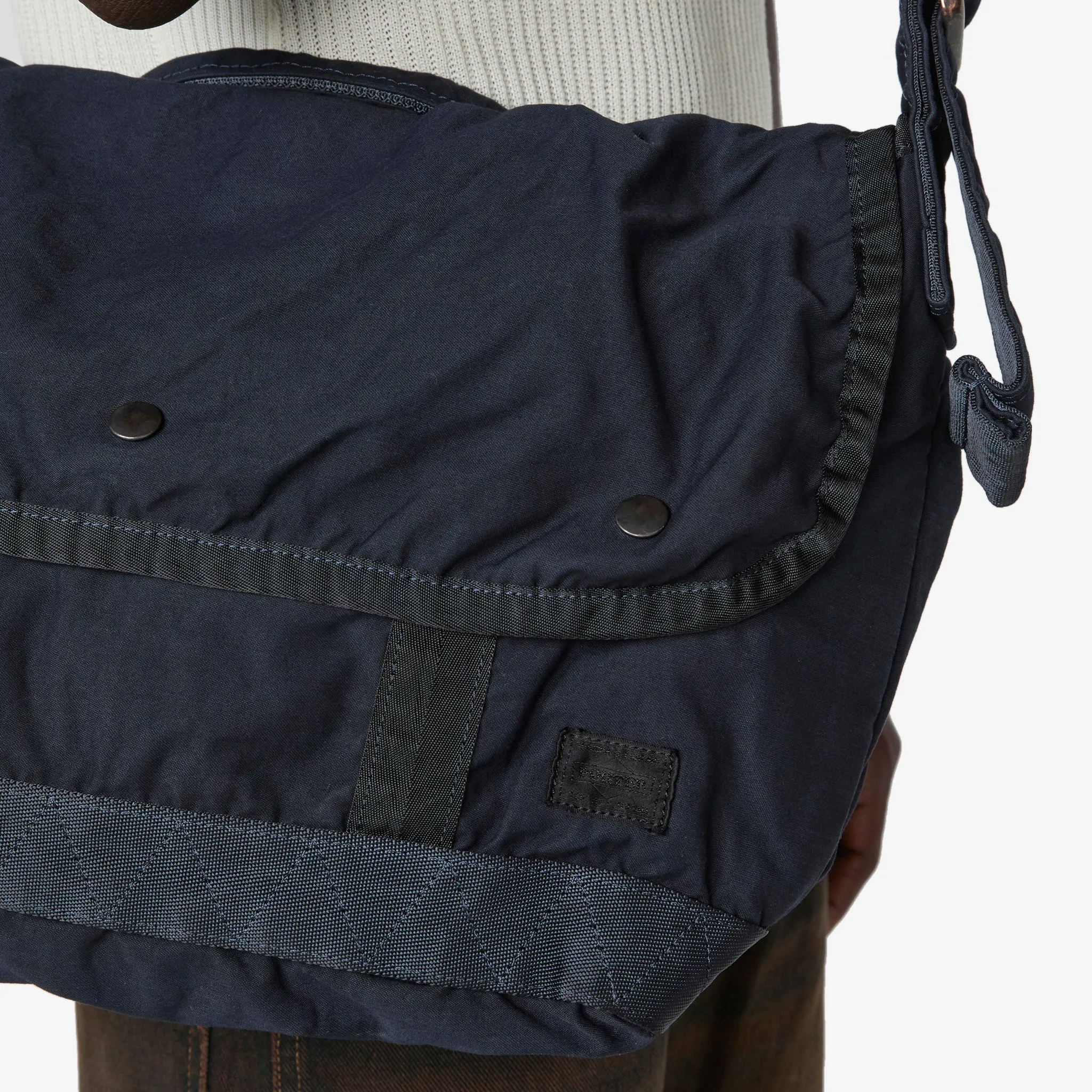 Crag Messenger Bag Navy (M)