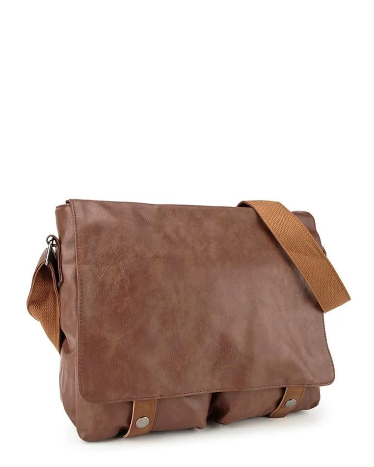 Distressed Leather EDC Medium Messenger Bag - Camel