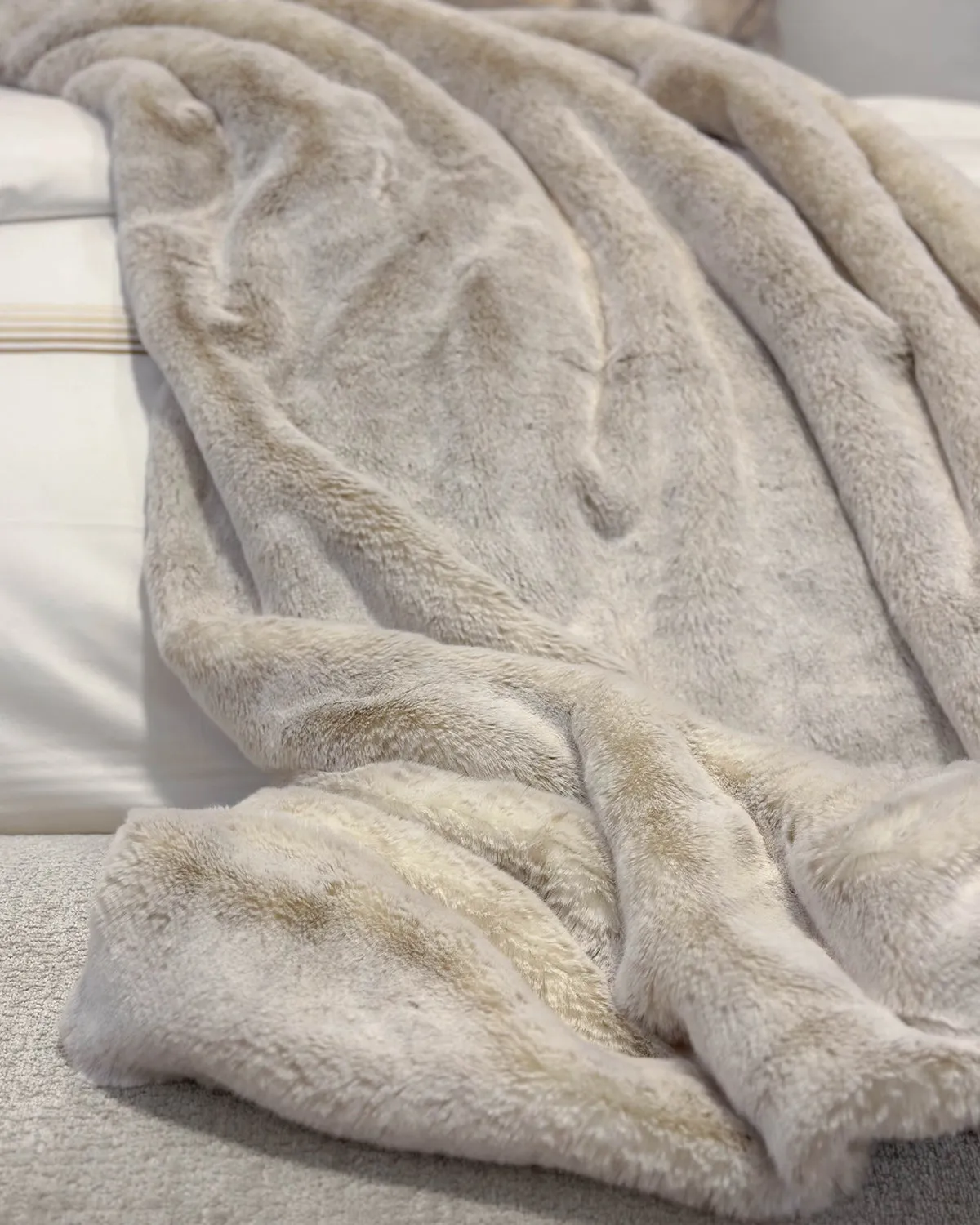 Faux Mink Fur Throw Pearl