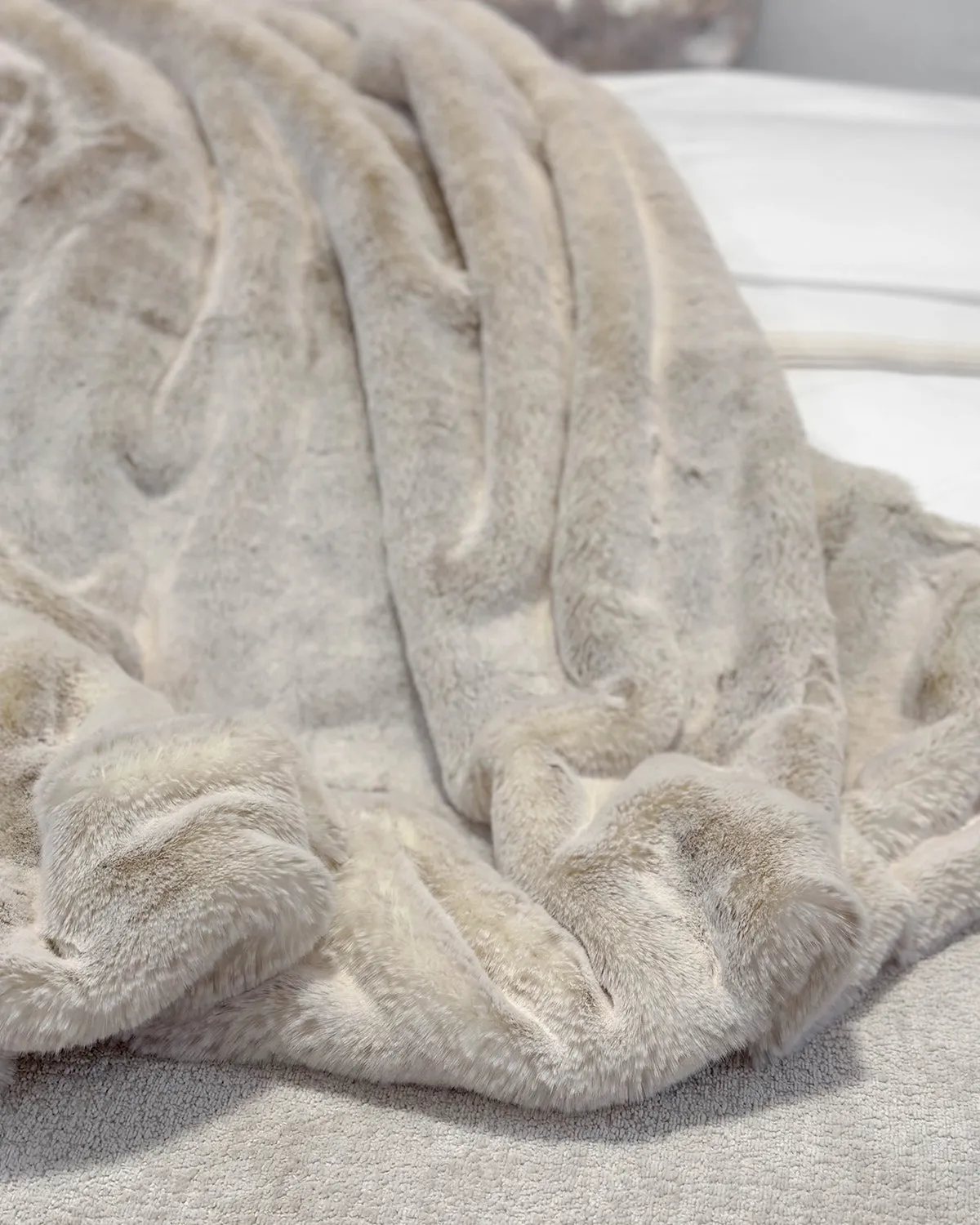 Faux Mink Fur Throw Pearl