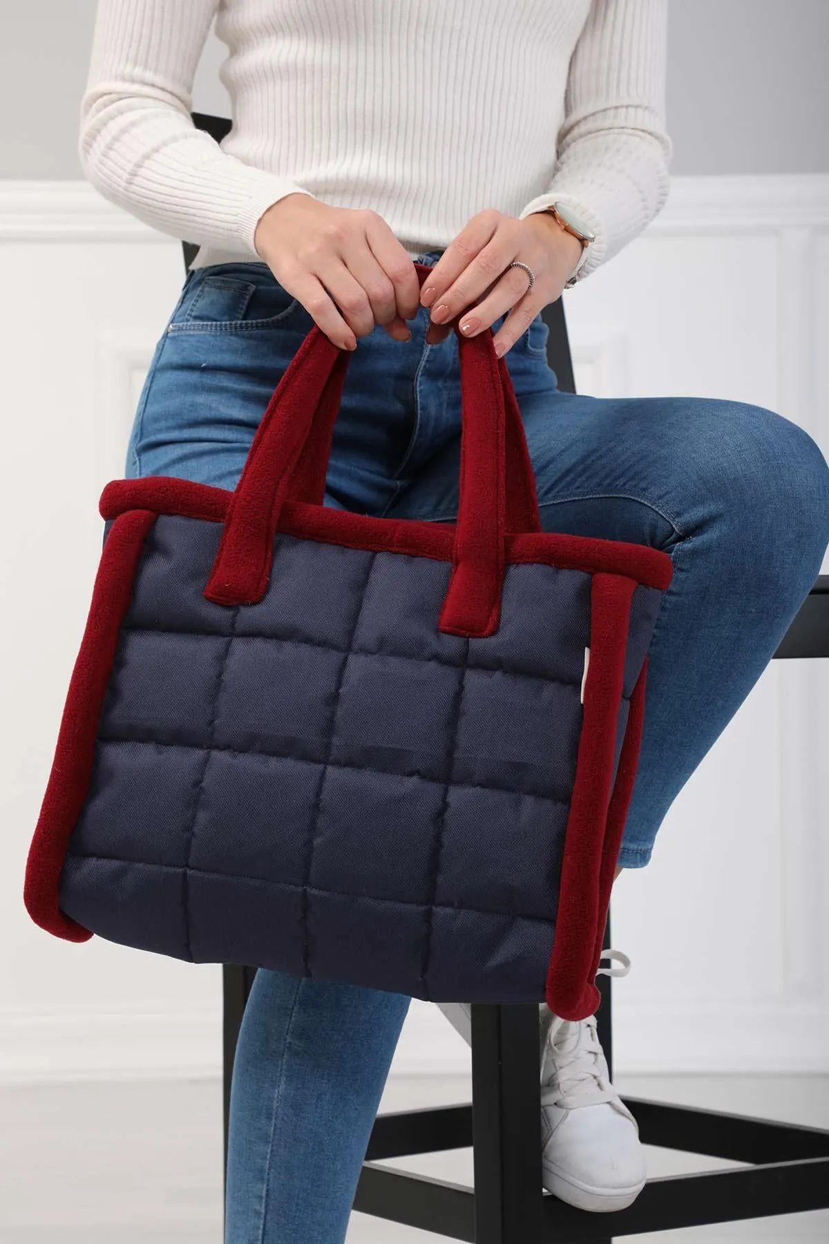 Fleece Framed Quilted Polyamide Canvas Plush Stylish Handbag for Women,CK-15