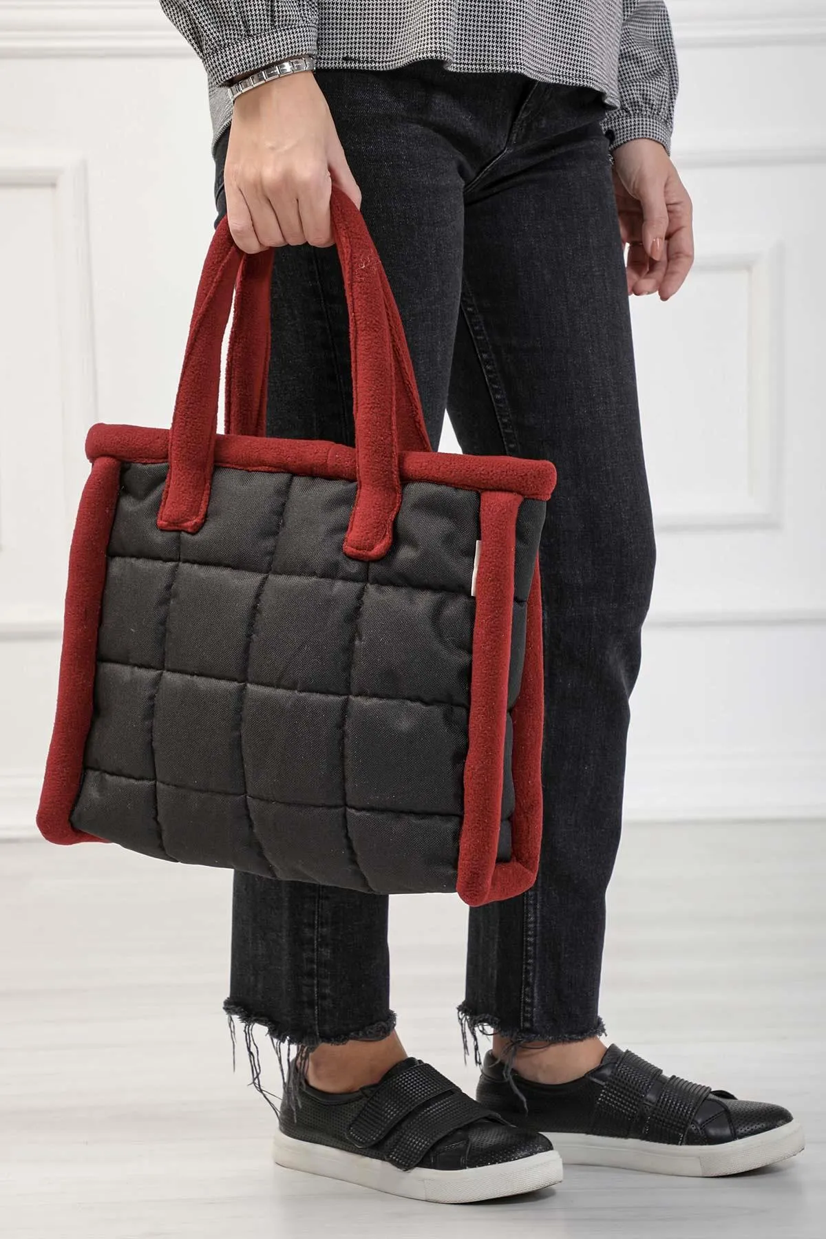 Fleece Framed Quilted Polyamide Canvas Plush Stylish Handbag for Women,CK-15