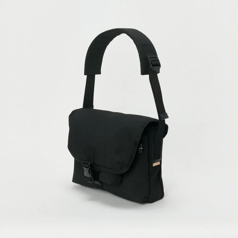 Hender Scheme 【エンダースキーマ】messenger bag small (BLACK) 【vs-rb-mbs】