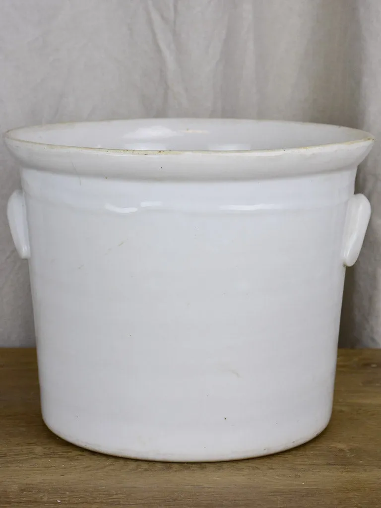 Large French preserving pot with handles - white 11¾"